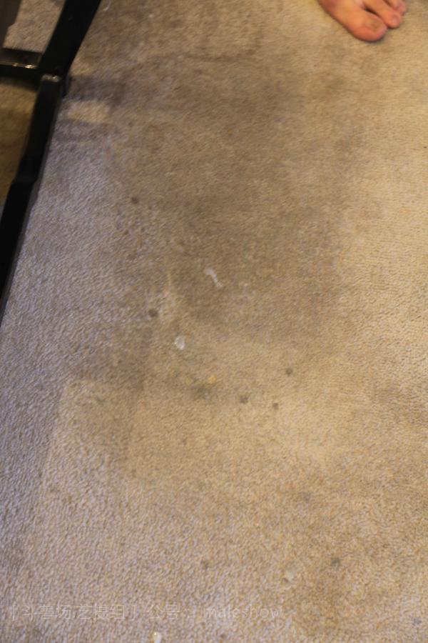 Chinese-maleshow-–--Swimmer-Yong-斗兽场---泳队选手-Yong